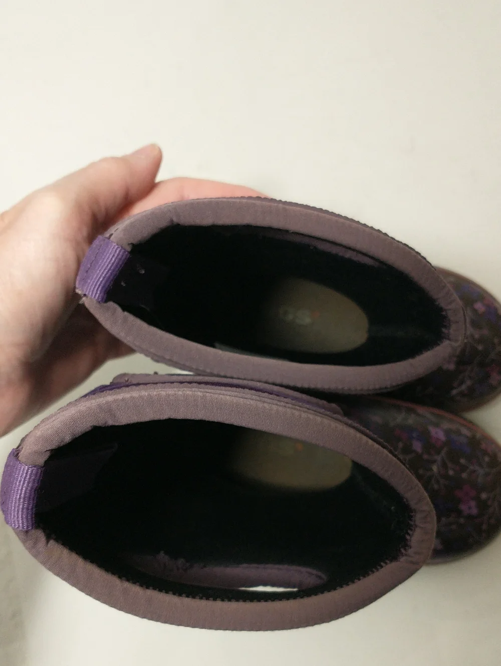 Bogs Waterproof Girls Winter Boots,Rated -30° F, Purple Striped/Flowers, Size 11